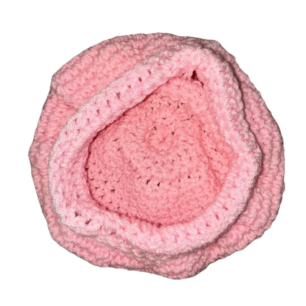 Beanie Hat Women's Pink Crochet Handmade Baret One Size‎ NEW